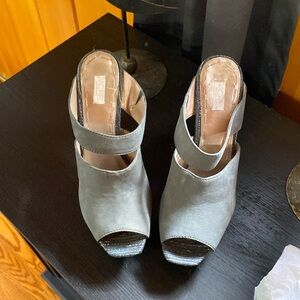 Rachel high heel